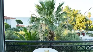 Paradise Beach Hotel