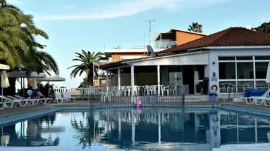 Paradise Beach Hotel