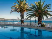 Paradise Beach Hotel
