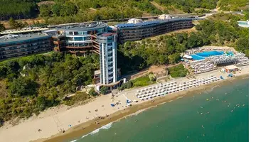 PARADISE BEACH RESIDENCE