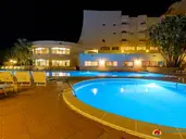 Paradise Beach Resort