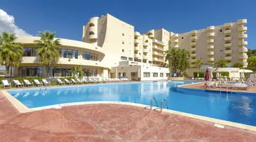 Paradise Beach Resort