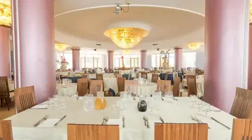 Paradise Beach Resort