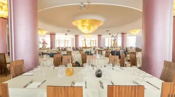 Paradise Beach Resort