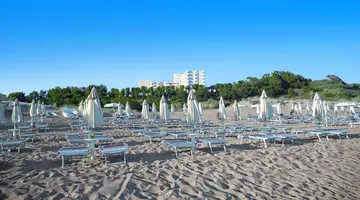 Paradise Beach Resort