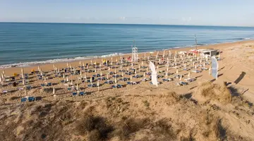 Paradise Beach Resort