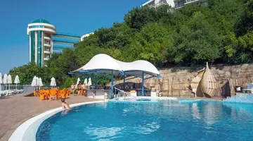 PARADISE BEACH