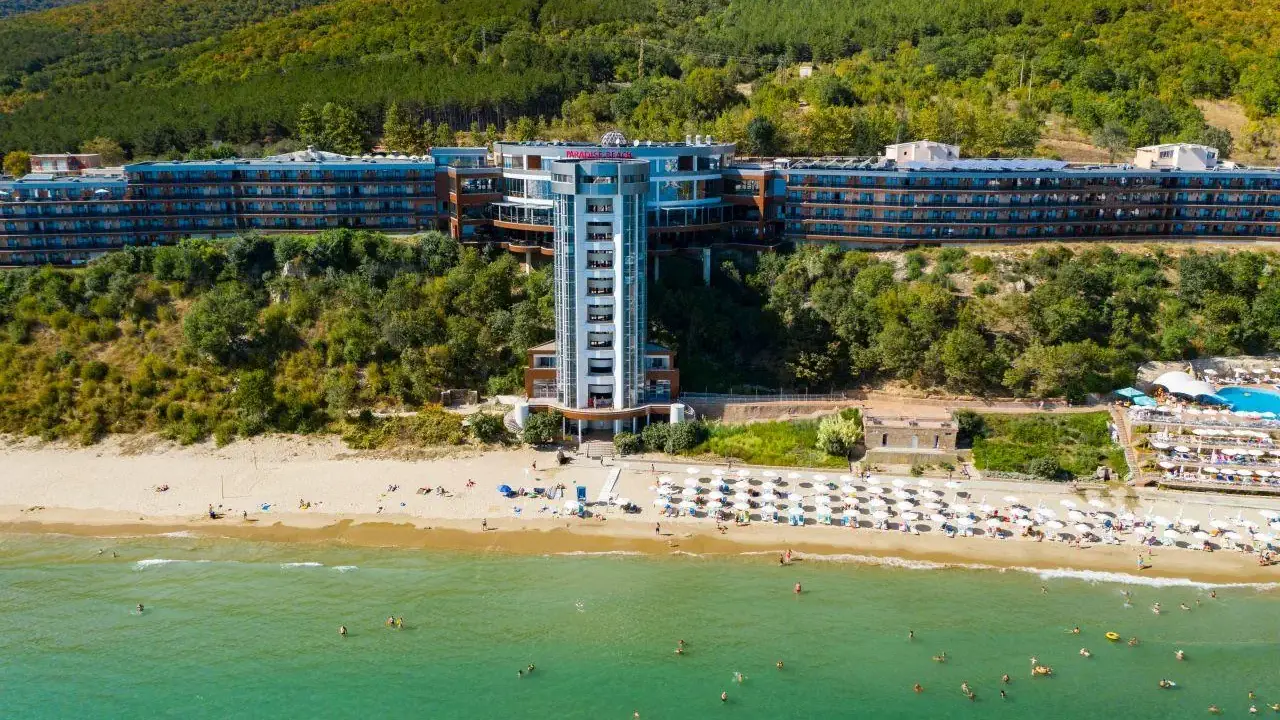 PARADISE BEACH
