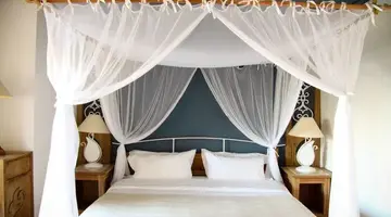 Paradise Cove Boutique Hotel