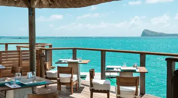 PARADISE COVE BOUTIQUE HOTEL