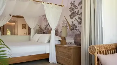 PARADISE COVE BOUTIQUE HOTEL