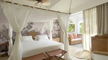 Paradise Cove Boutique Hotel