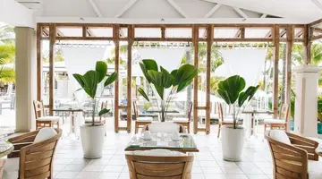 Paradise Cove Boutique Hotel