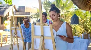 PARADISE COVE BOUTIQUE HOTEL