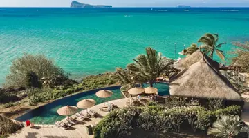 PARADISE COVE BOUTIQUE HOTEL