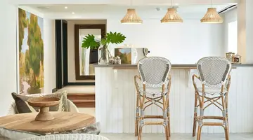 Paradise Cove Boutique Hotel