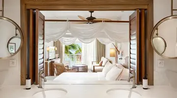 Paradise Cove Boutique Hotel