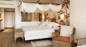 Paradise Cove Boutique Hotel