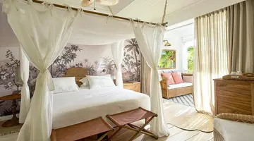 Paradise Cove Boutique