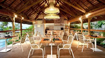 Paradise Cove Boutique