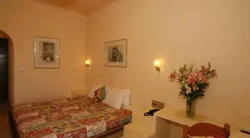 PARADISE HOTEL CORFU