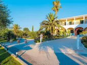 PARADISE HOTEL
