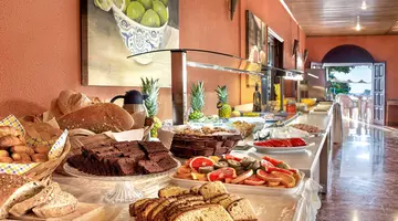 Paradise Hotel