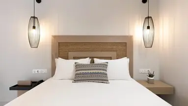 PARADISE HOTEL