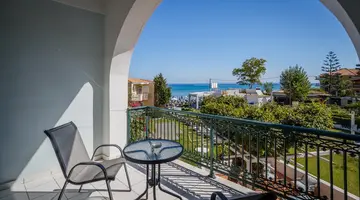 Paradise Hotel