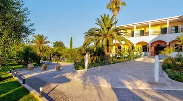 Paradise Hotel