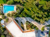 Paradise Hotel