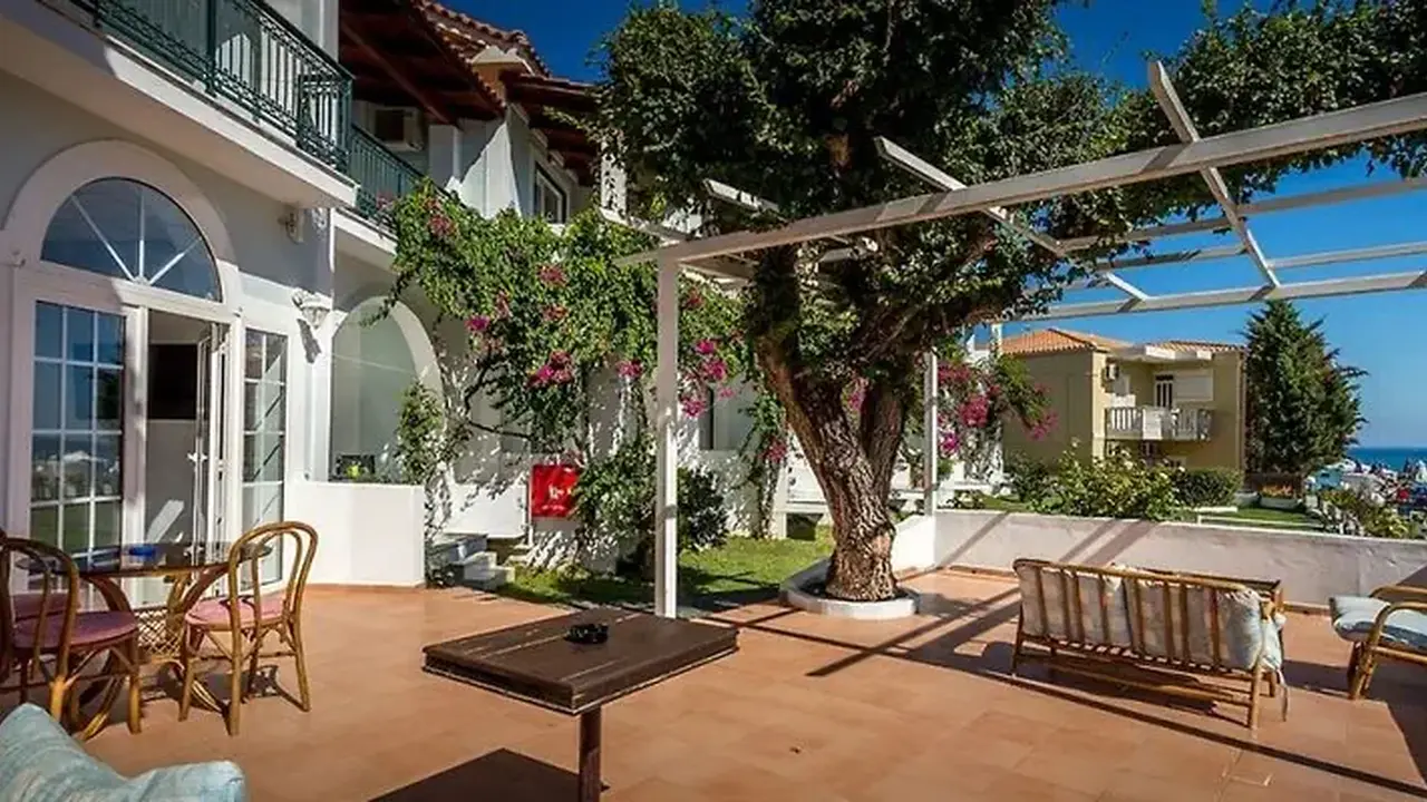 Paradise Hotel