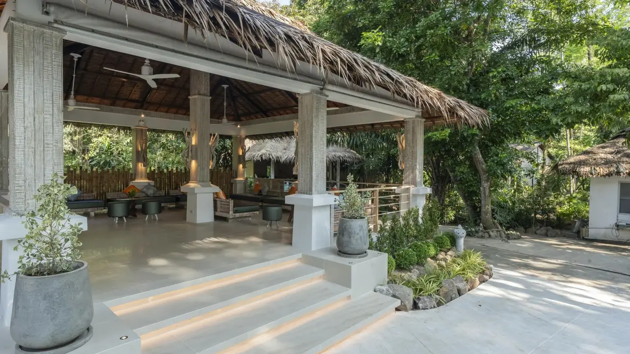 Paradise KohYao Resort