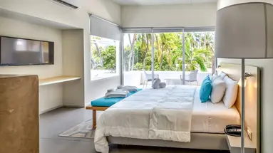 Paradise Oasis