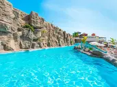 Paradise Park Fun Lifestyle Hotel