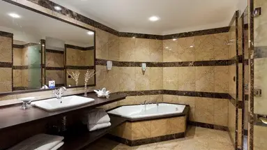 Paradise Park Fun Lifestyle Hotel