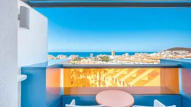 Paradise Park Fun Lifestyle Hotel