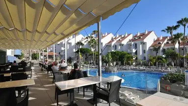 Paradise Park Fun Lifestyle Hotel