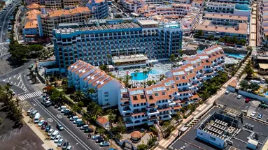 PARADISE PARK FUN LIFESTYLE HOTEL