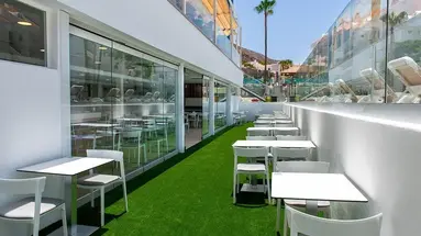 Paradise Park Fun Lifestyle Hotel