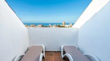 Paradise Park Fun Lifestyle Hotel