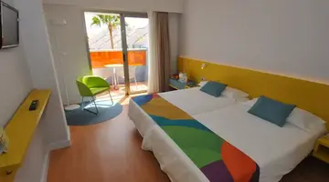 Paradise Park Fun Lifestyle Hotel