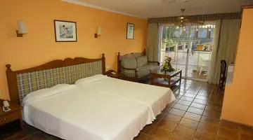 Paradise Park Fun Lifestyle Hotel