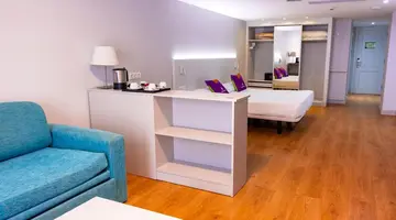 Paradise Park Fun Lifestyle Hotel