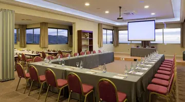 Paradise Park Fun Lifestyle Hotel