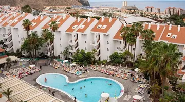 Paradise Park Fun Lifestyle Hotel