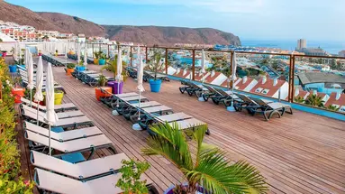 Paradise Park Fun Lifestyle Hotel
