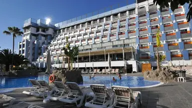 Paradise Park Fun Lifestyle Hotel