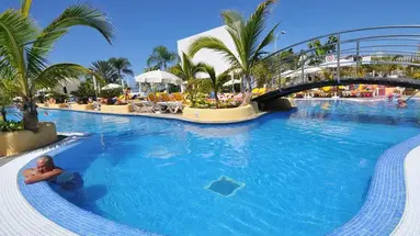 Paradise Park Fun Lifestyle Hotel