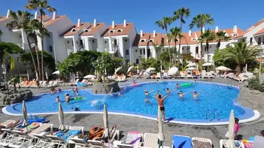 Paradise Park Fun Lifestyle Hotel